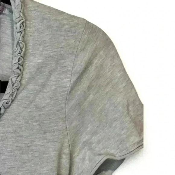 Boden Women’s size 6 Gray Scoop Neck Blouse Short Sleeve Ruffle Trim - Picture 2 of 7